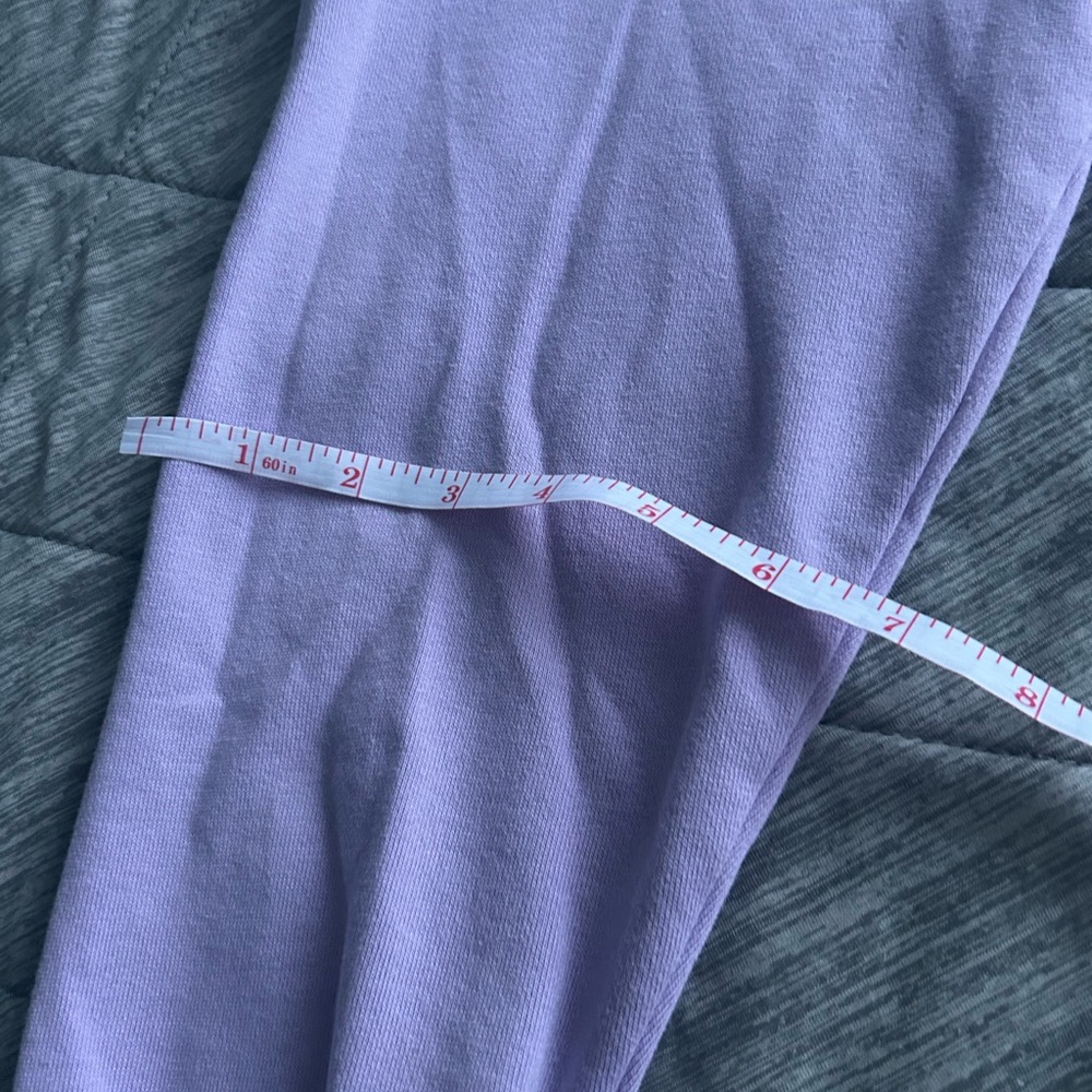 Levi’s Purple Floral Peace Crewneck Sweater - Picture 12 of 12